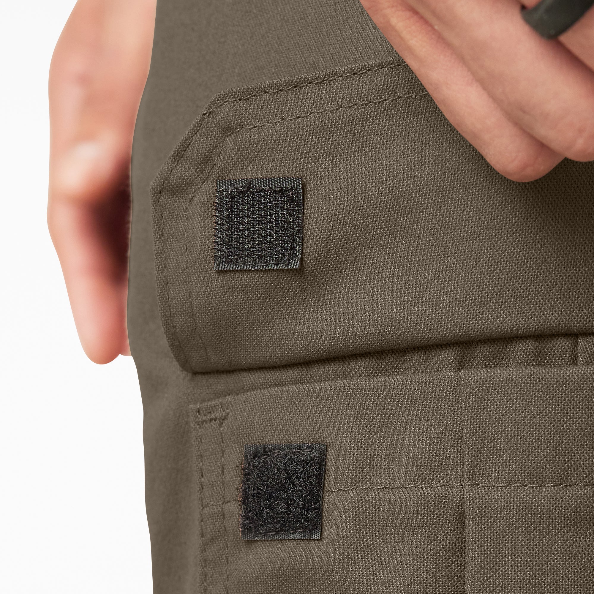 FLEX Regular Fit Cargo Pants