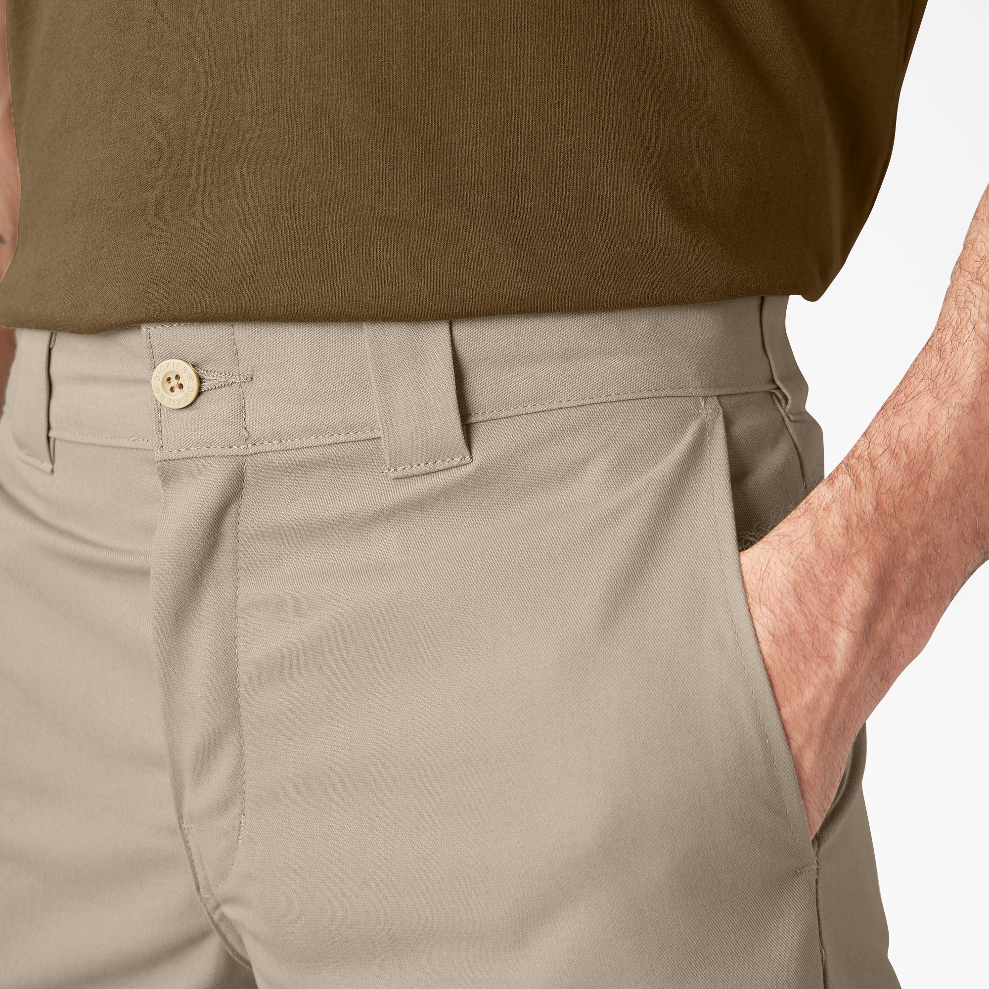 FLEX Relaxed Fit Cargo Shorts. 13
