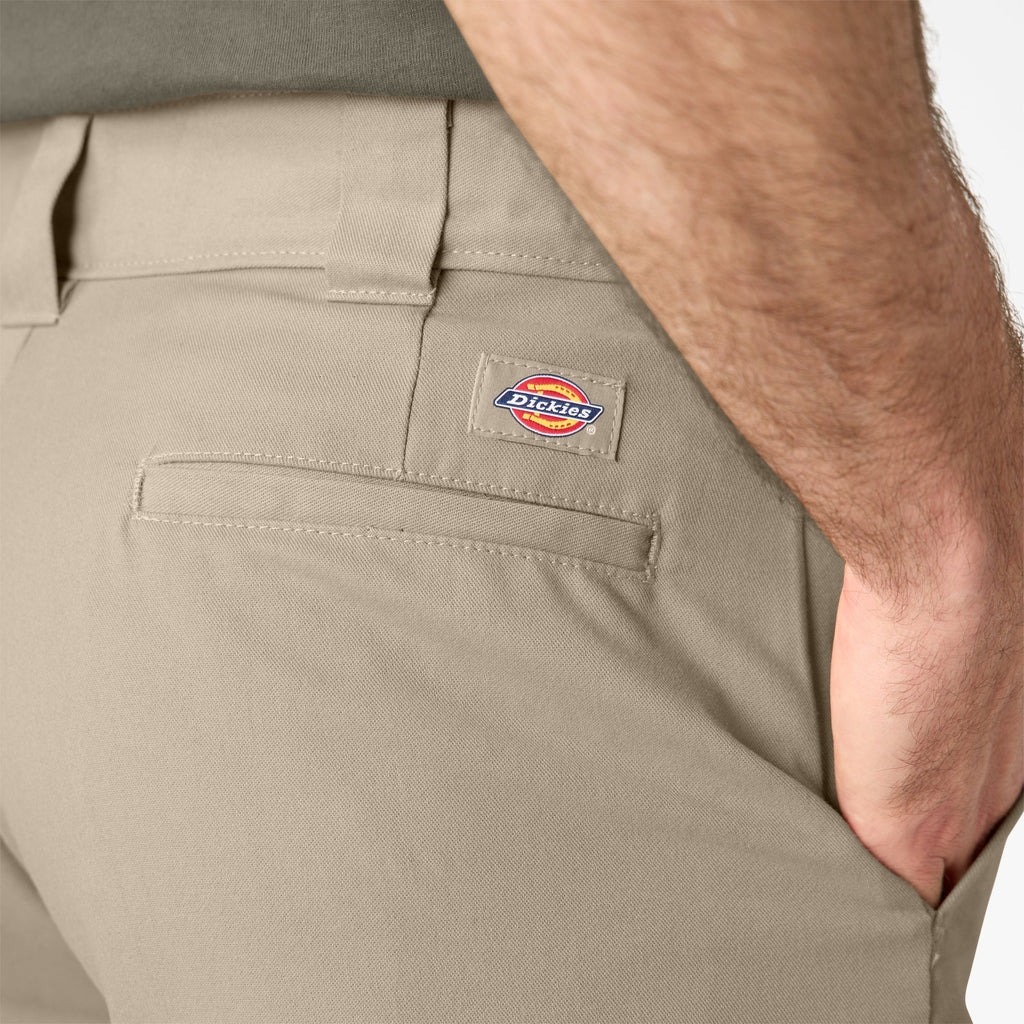 FLEX Relaxed Fit Work Shorts. 11